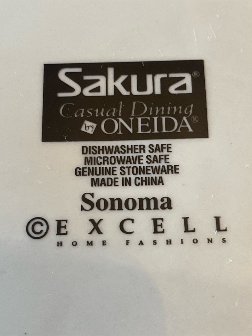 Sakura “Sonoma” Set of 2 Dinner Plates excell fruit pattern - Picture 4 of 5